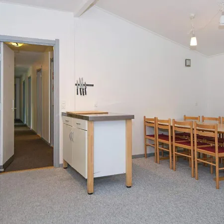 20 Person In Holiday home *
