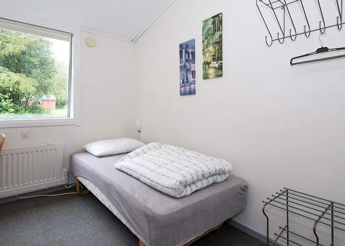 20 Person In Herning-by Traum * هيرنينغ